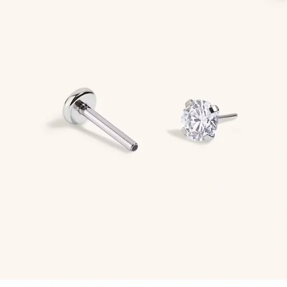 Maison Muri Celestial crystal nap earrings 6mm - Picture 4 of 5